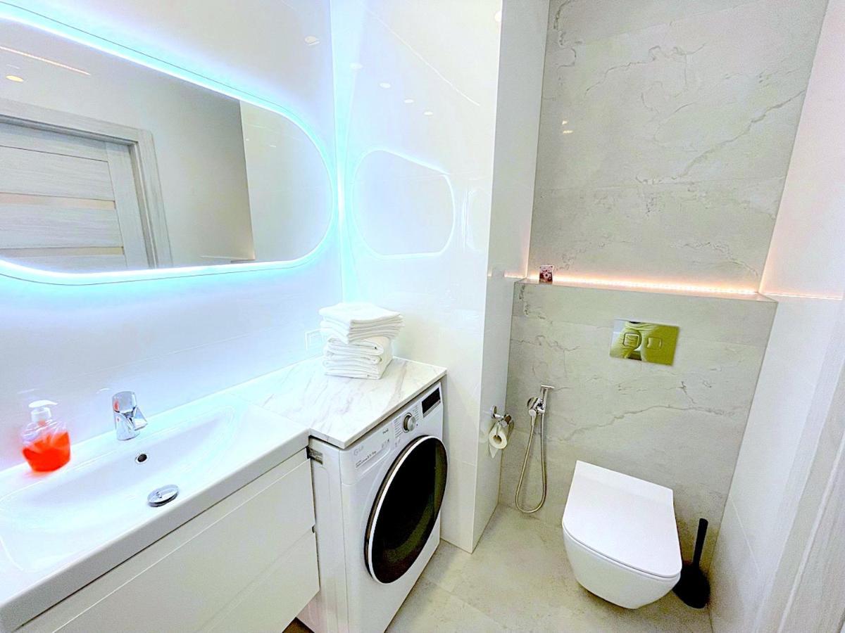 Apartament Z Tarasem I Widokiem Na Odre Wrocław Extérieur photo