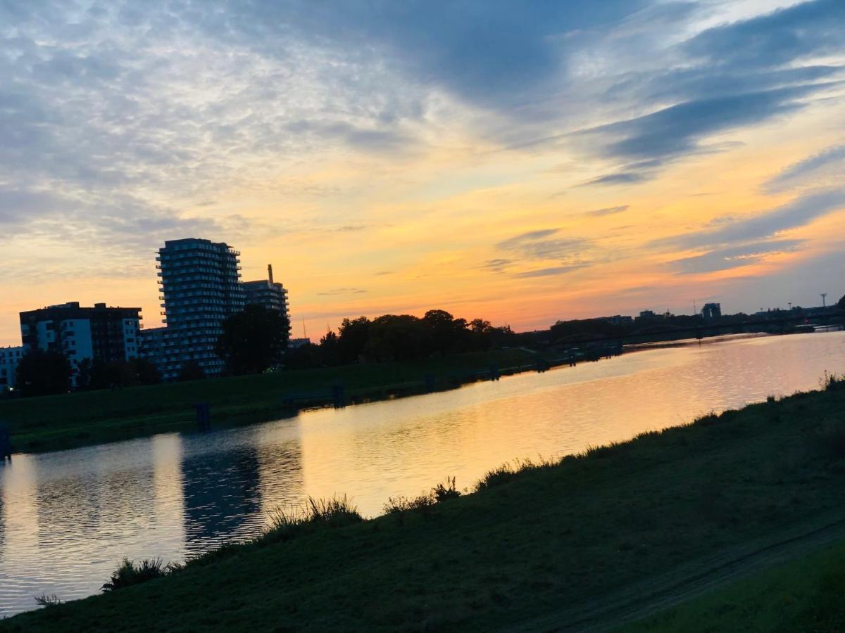 Apartament Z Tarasem I Widokiem Na Odre Wrocław Extérieur photo